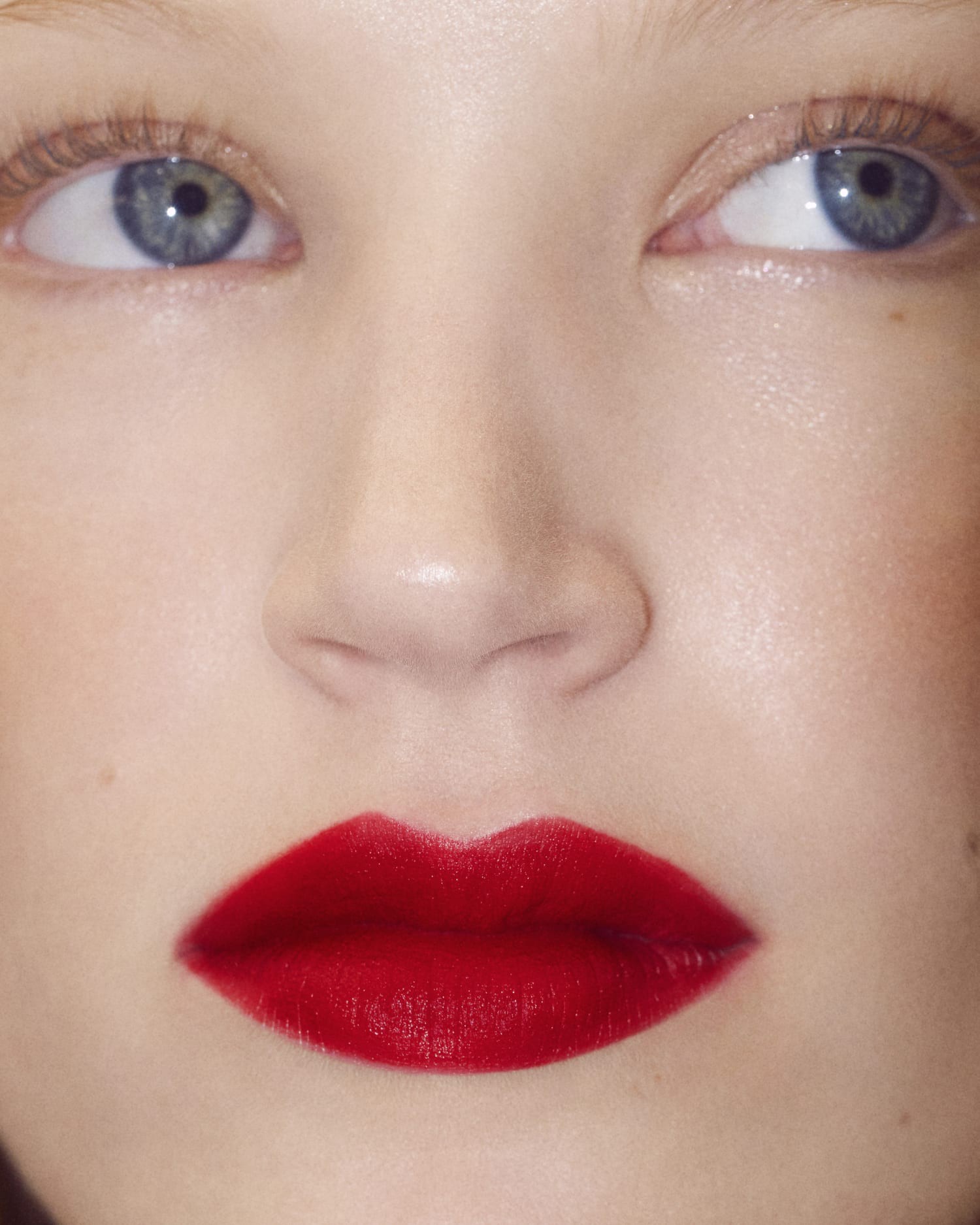 Hinh anh CHANEL Spring/Summer 2027: Nét tự do trên mỹ mạo 19