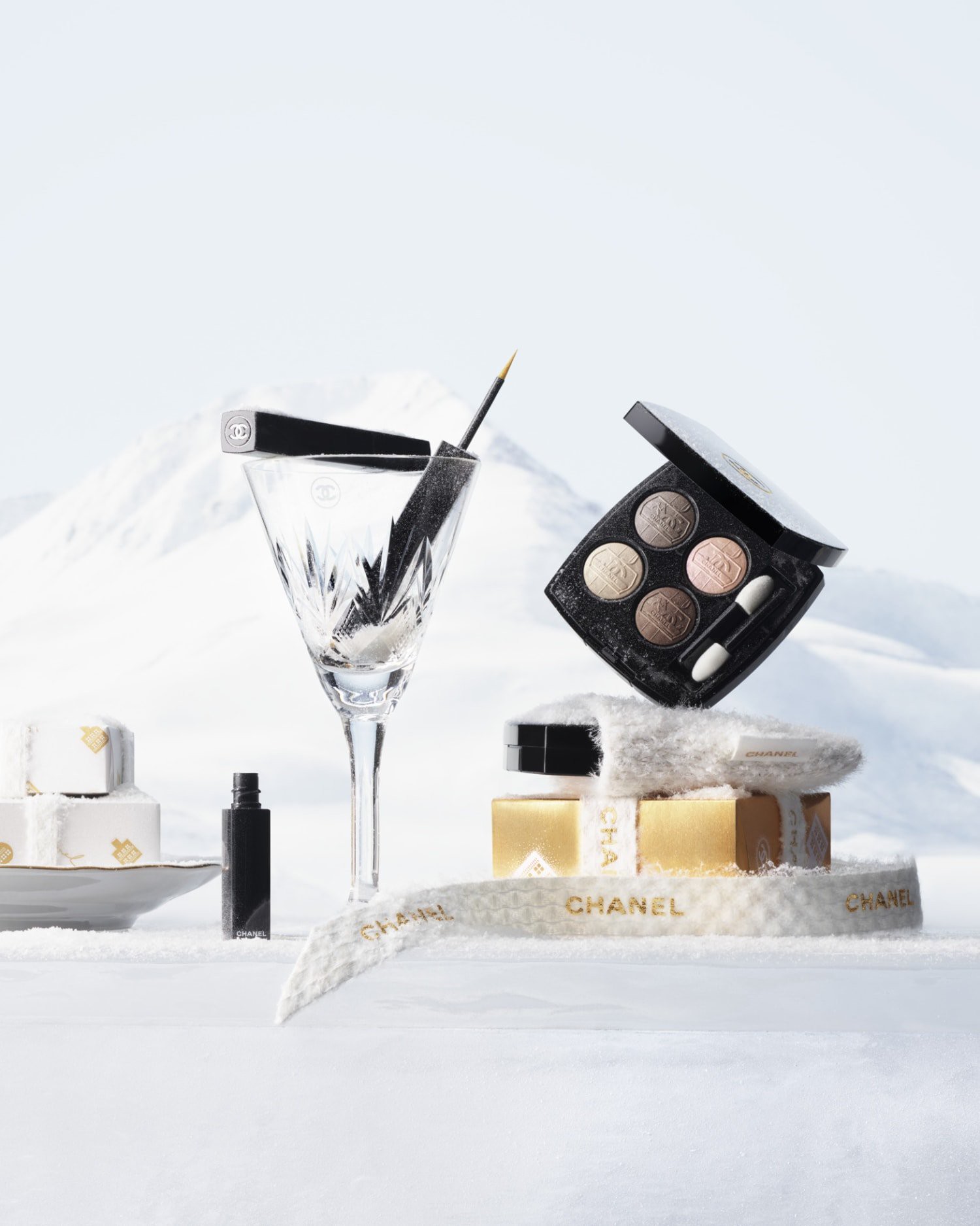Hinh anh Đón mùa lễ hội cùng bộ sưu tập CHANEL HOLIDAY 6
