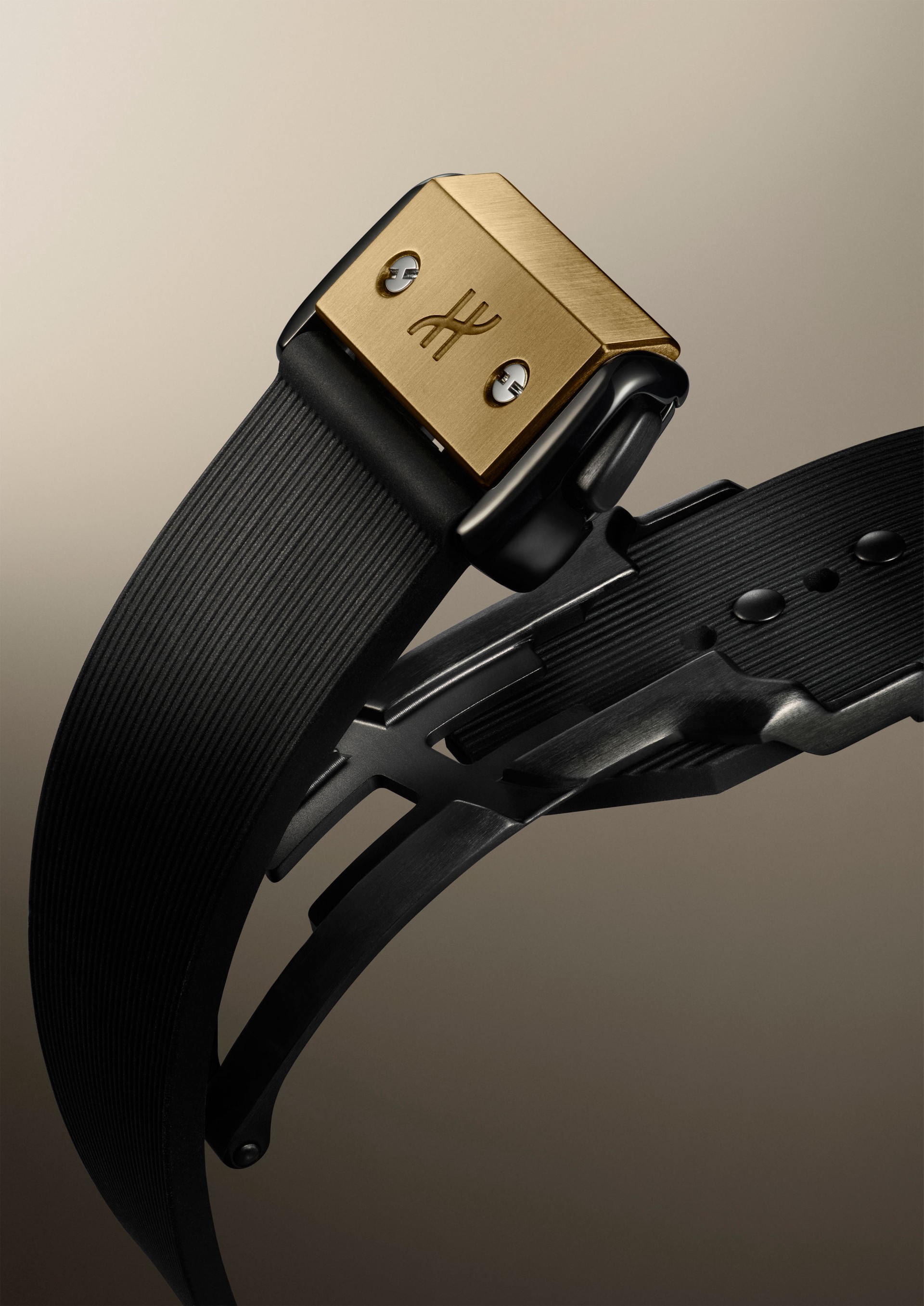 Hinh anh Hublot Classic Fusion Tributo: Trở về điểm khởi nguyên của triết lý Art of Fusion 7