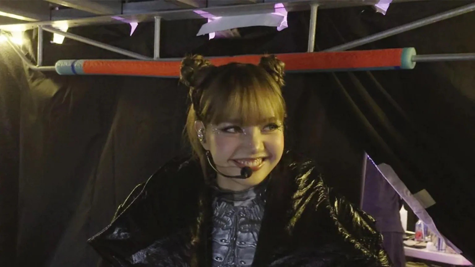 Hinh anh “Always Lalisa” - một Lisa (BLACKPINK) rất khác đằng sau ánh hào quang 5