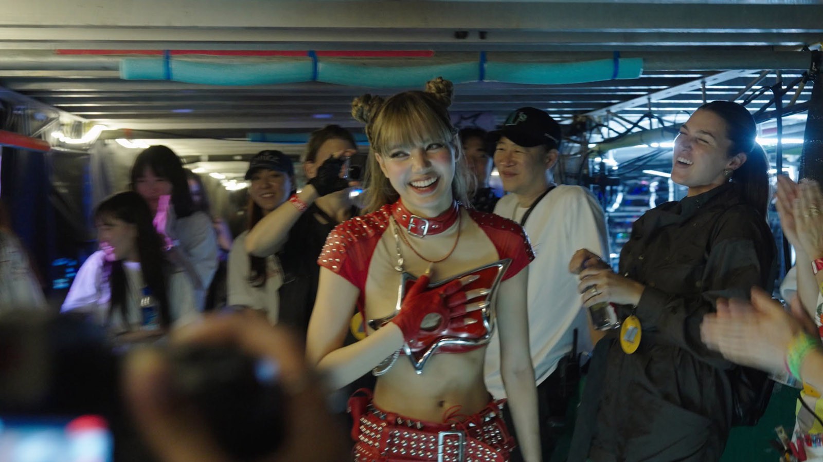 Hinh anh “Always Lalisa” - một Lisa (BLACKPINK) rất khác đằng sau ánh hào quang 6
