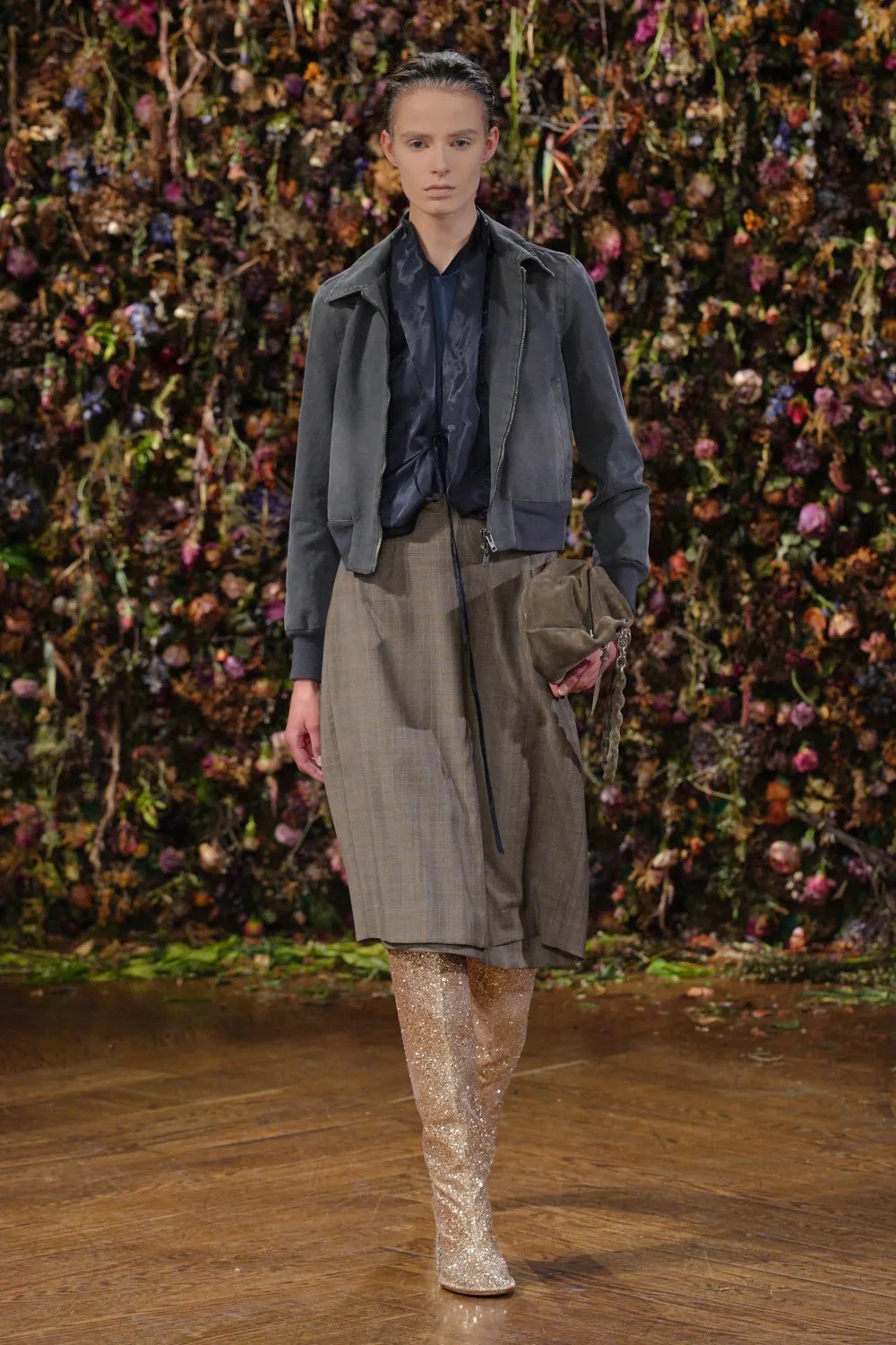 Hinh anh Maison Margiela Spring/Summer 2027: Sự nổi loạn của những điều rất đỗi bình thường 8