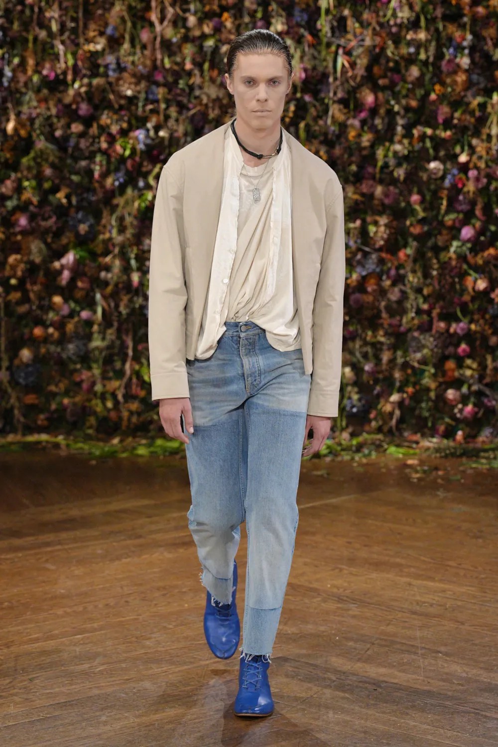 Hinh anh Maison Margiela Spring/Summer 2027: Sự nổi loạn của những điều rất đỗi bình thường 7