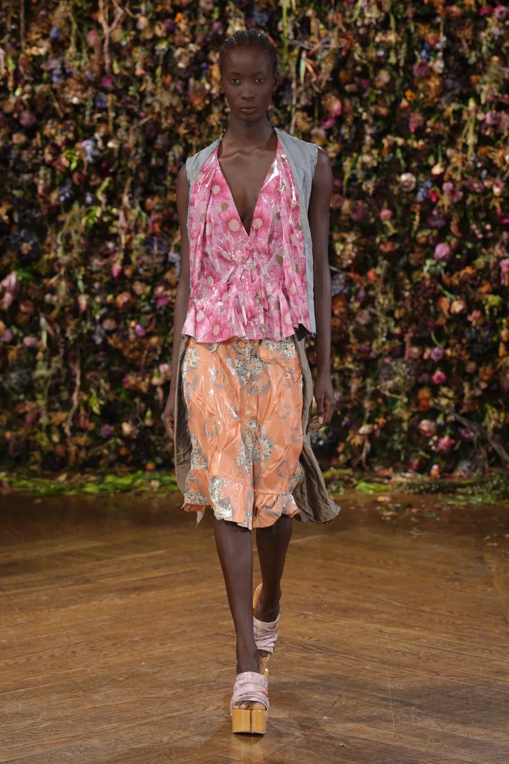 Hinh anh Maison Margiela Spring/Summer 2027: Sự nổi loạn của những điều rất đỗi bình thường 4