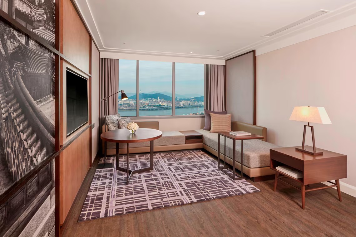 Hinh anh JW Marriott Hotel Seoul: Khung cửa ôm trọn hai nửa tính cách Thủ đô 4