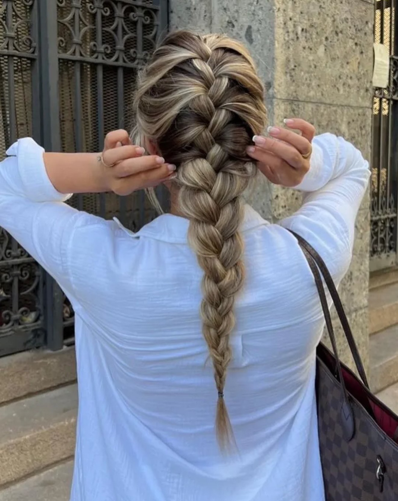 Hinh anh Hair Trend 2027: Sự lên ngôi của vẻ đẹp cổ điển 3