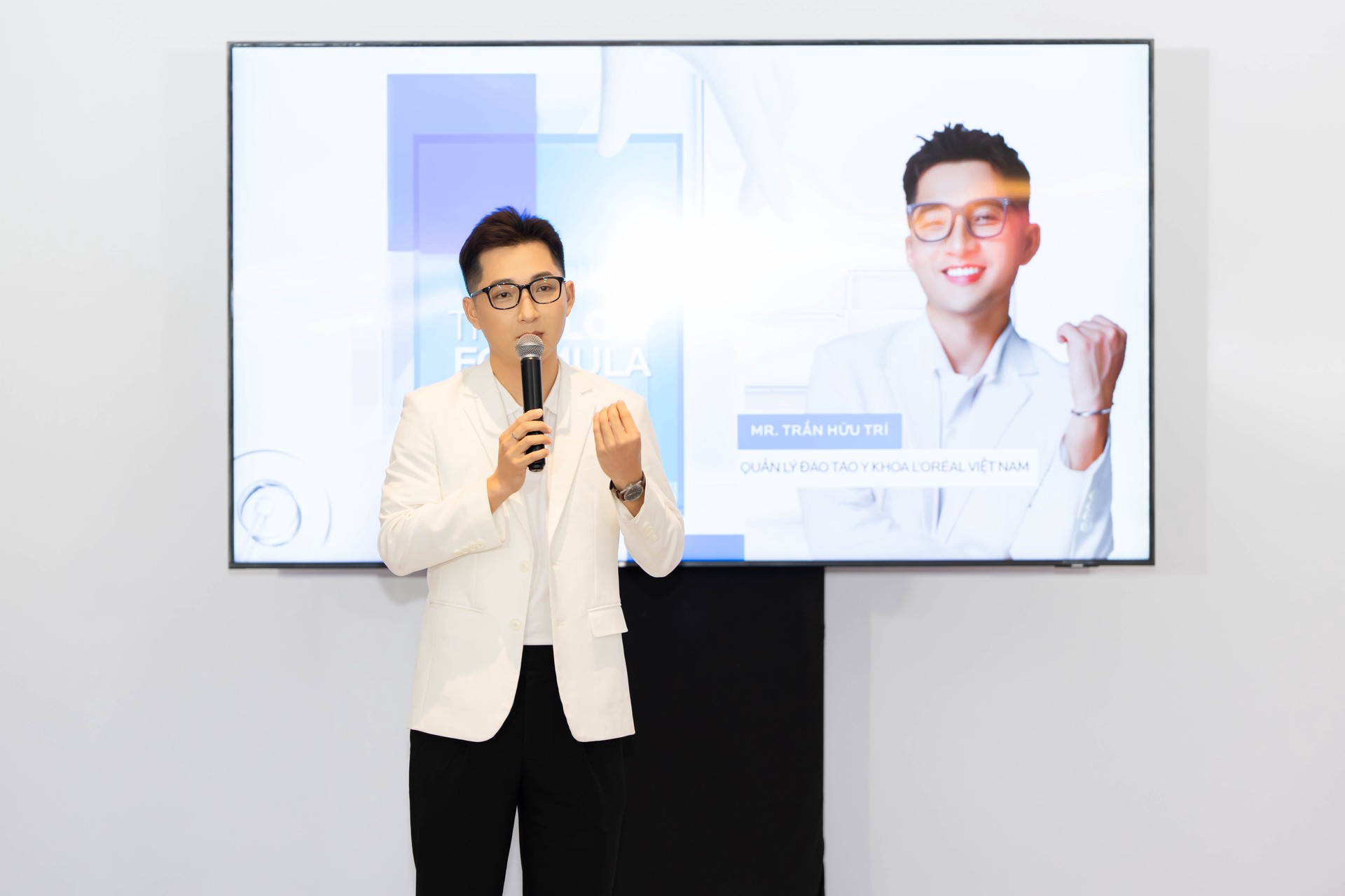 Hinh anh Marie Claire Privé x La-Roche Posay: Định nghĩa rạng rỡ theo cách riêng 8